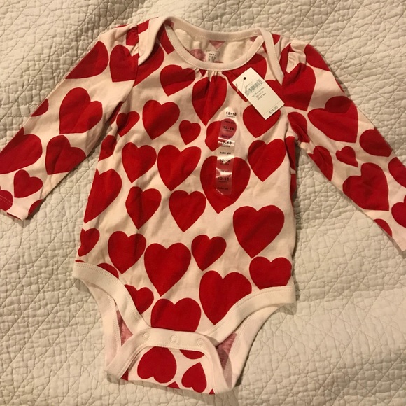 GAP Other - $lowest offer$ 12-18m GAP bodysuit